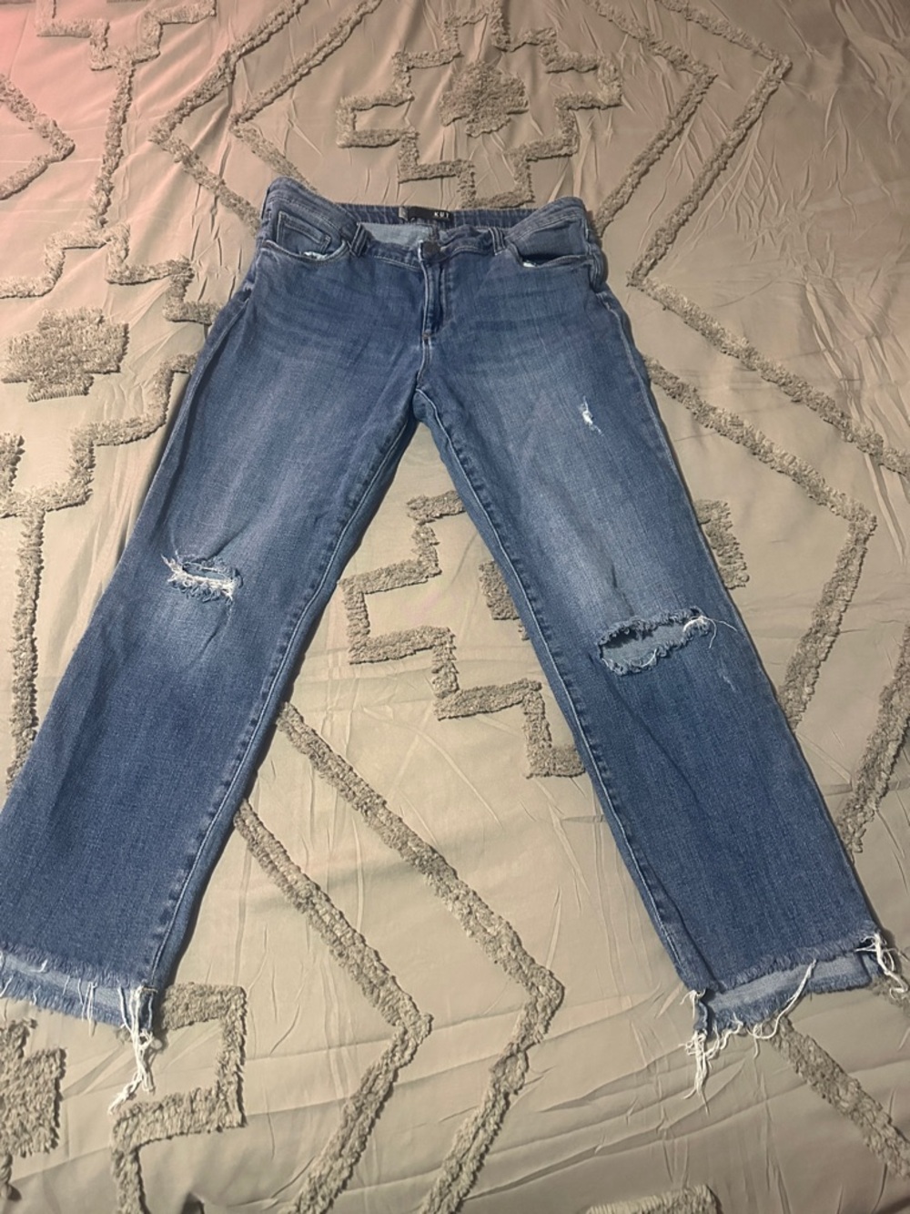 Kut from the Kloth Medium Blue Distressed Straight Leg Jeans